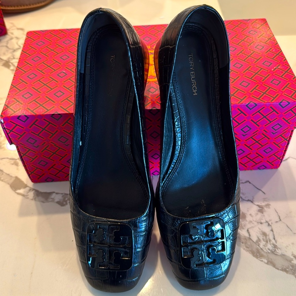 Tory Burch Georgia croc pump